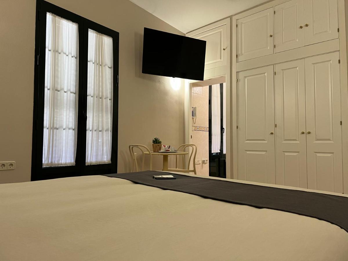 Elegant Suite Севілья Екстер'єр фото